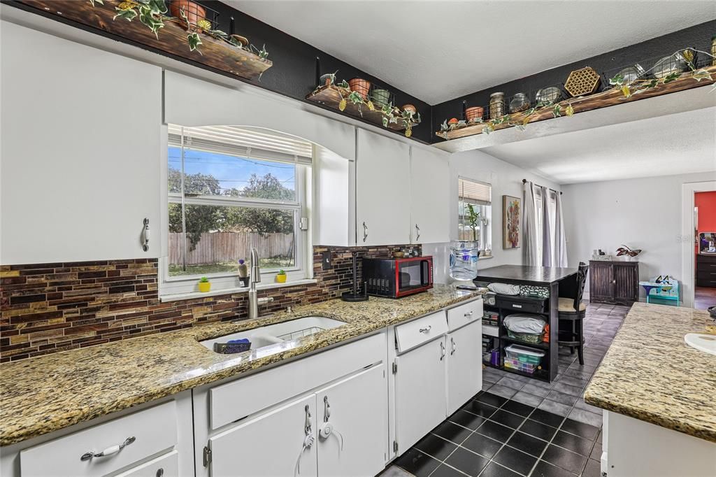 For Sale: $239,000 (4 beds, 2 baths, 1449 Square Feet)