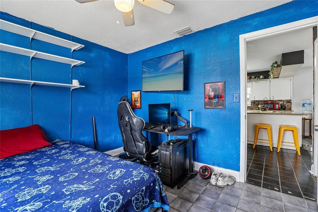 For Sale: $239,000 (4 beds, 2 baths, 1449 Square Feet)
