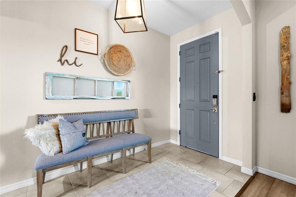For Sale: $700,000 (5 beds, 2 baths, 3253 Square Feet)