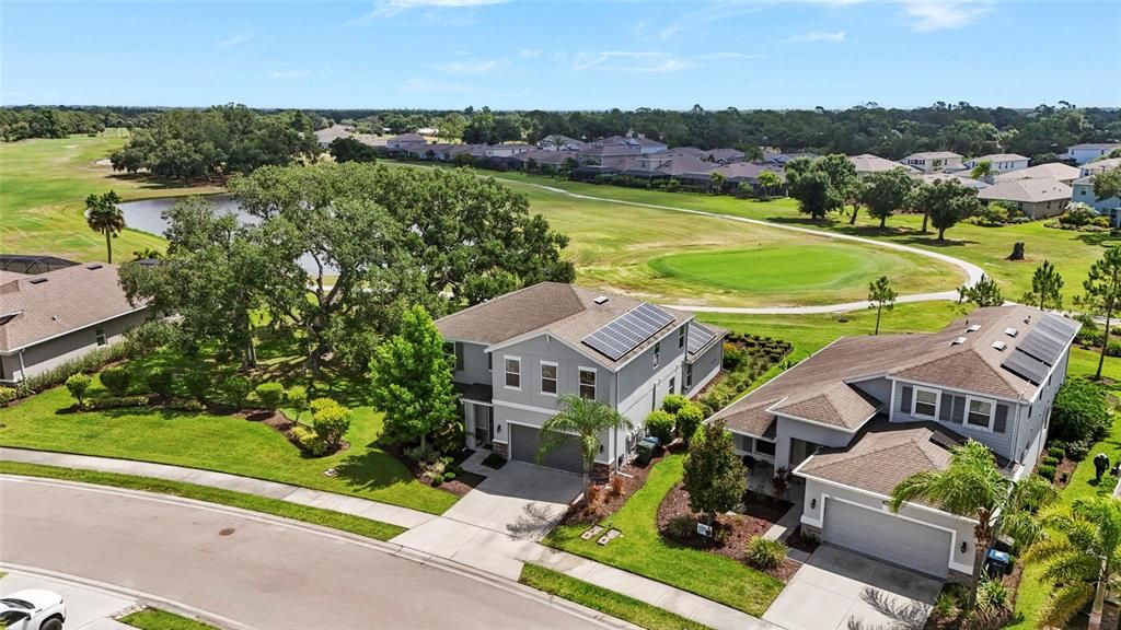 For Sale: $700,000 (5 beds, 2 baths, 3253 Square Feet)