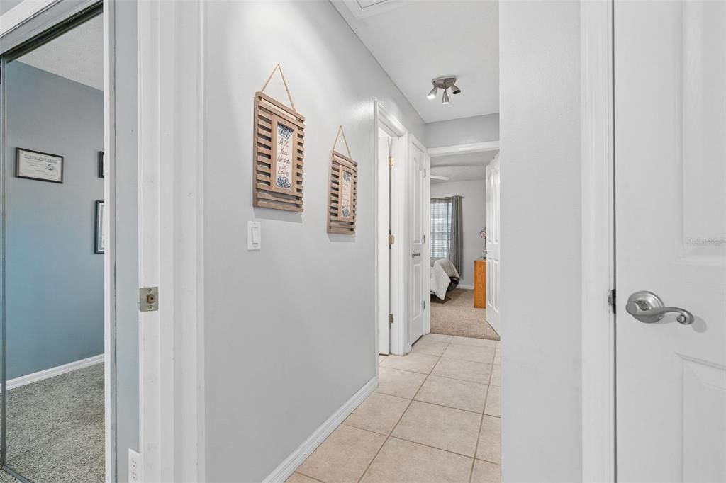На продажу: $369,900 (3 спален, 2 ванн, 1396 Квадратных фут)