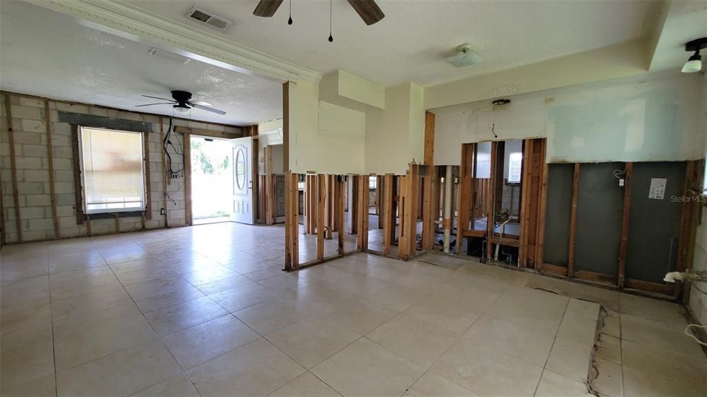 En Venta: $150,000 (3 camas, 2 baños, 936 Pies cuadrados)