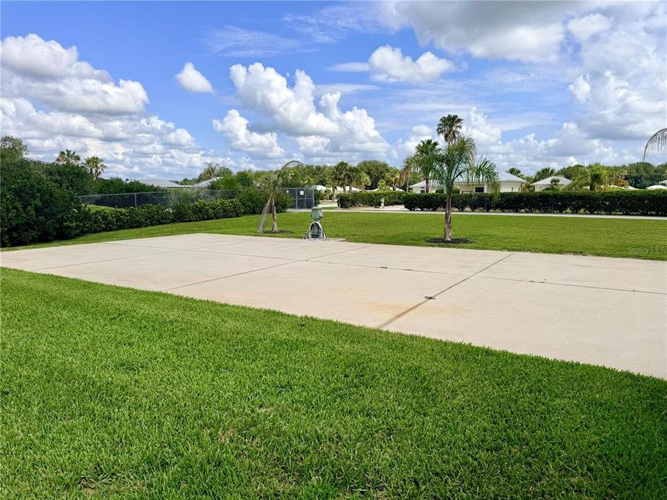 En Venta: $85,000 (0.12 acres)