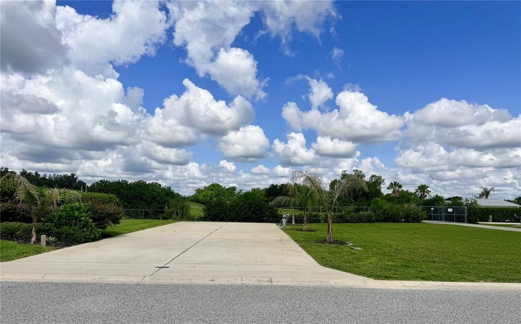 En Venta: $85,000 (0.12 acres)