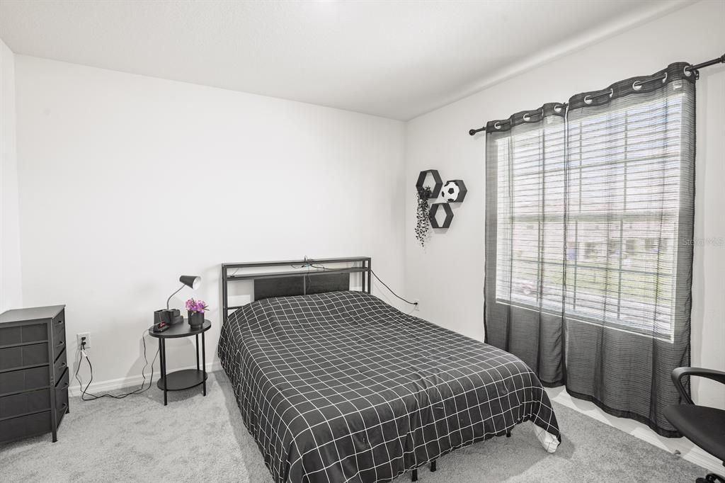 En Renta: $2,300 (3 camas, 2 baños, 1740 Pies cuadrados)