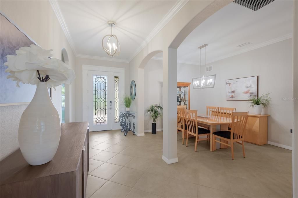 For Sale: $750,000 (4 beds, 2 baths, 2221 Square Feet)