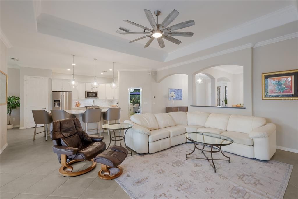 For Sale: $750,000 (4 beds, 2 baths, 2221 Square Feet)
