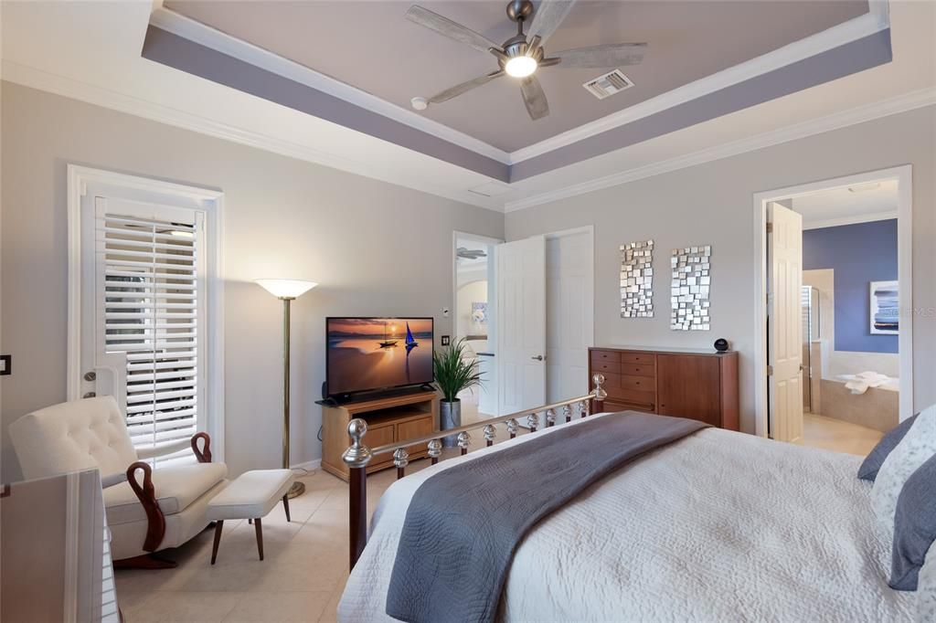 For Sale: $750,000 (4 beds, 2 baths, 2221 Square Feet)