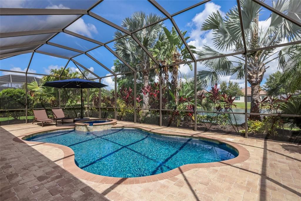 For Sale: $750,000 (4 beds, 2 baths, 2221 Square Feet)