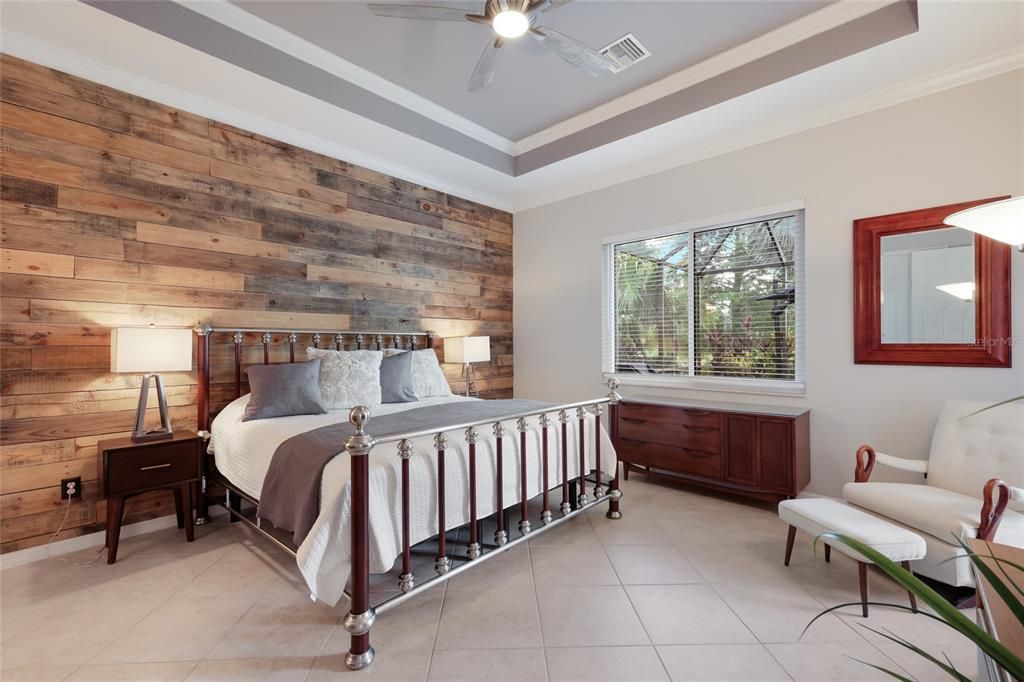 For Sale: $750,000 (4 beds, 2 baths, 2221 Square Feet)