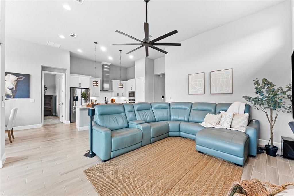 For Sale: $540,000 (3 beds, 2 baths, 1778 Square Feet)