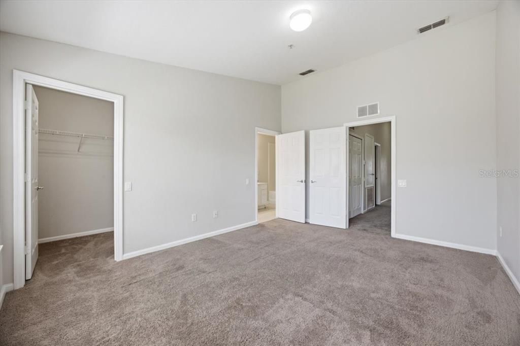 For Sale: $269,000 (2 beds, 2 baths, 1546 Square Feet)
