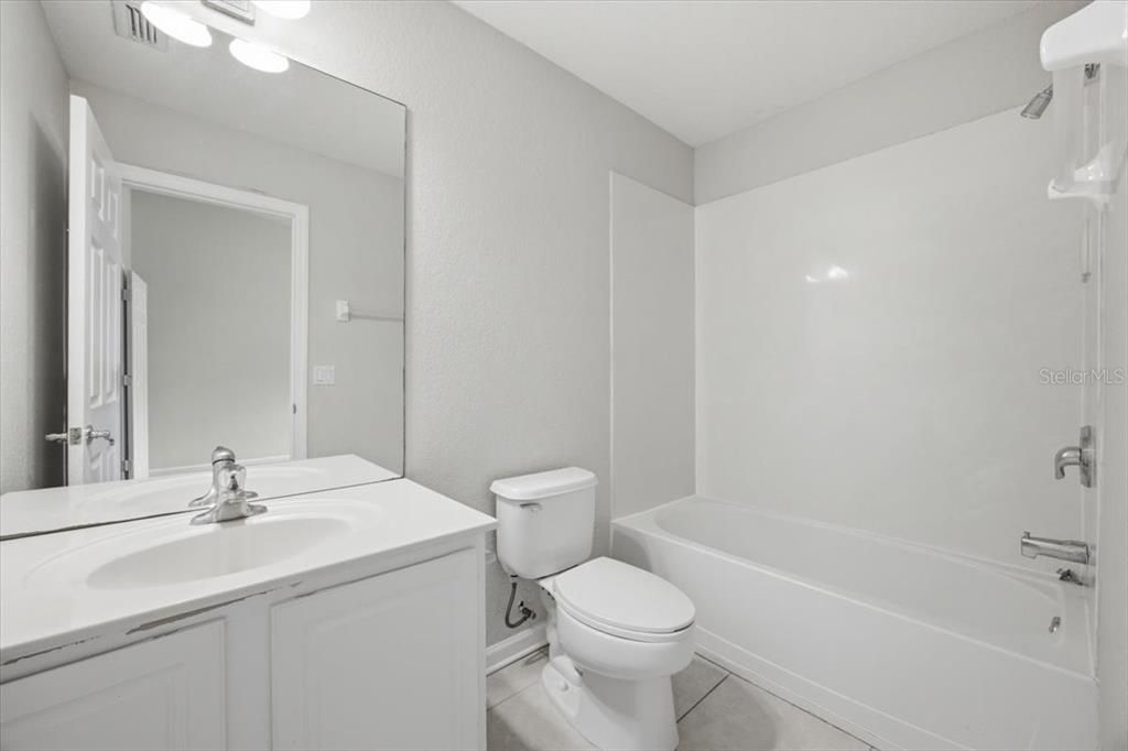 For Sale: $269,000 (2 beds, 2 baths, 1546 Square Feet)