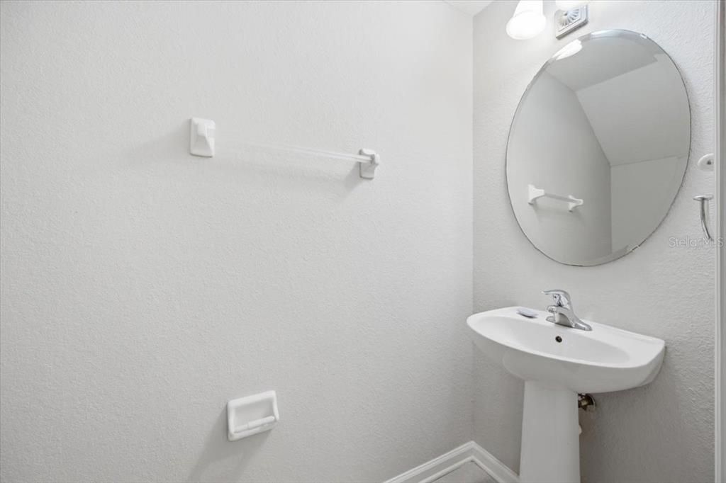 For Sale: $269,000 (2 beds, 2 baths, 1546 Square Feet)