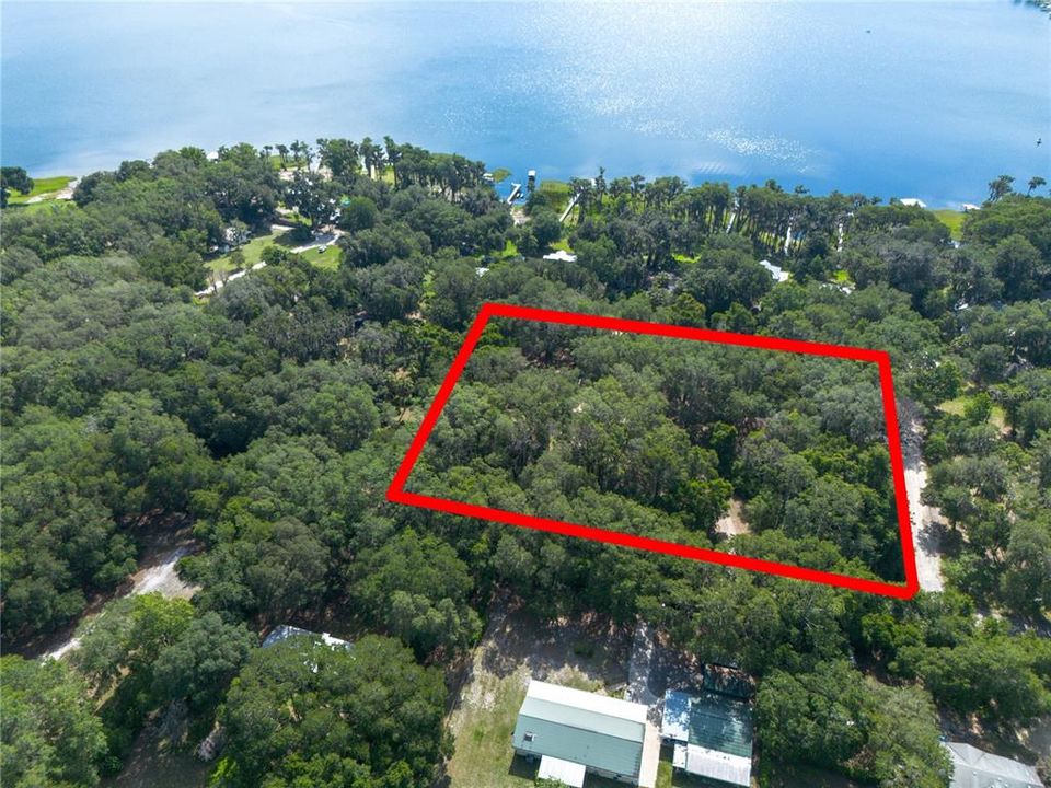 На продажу: $499,999 (3 спален, 2 ванн, 1727 Квадратных фут)
