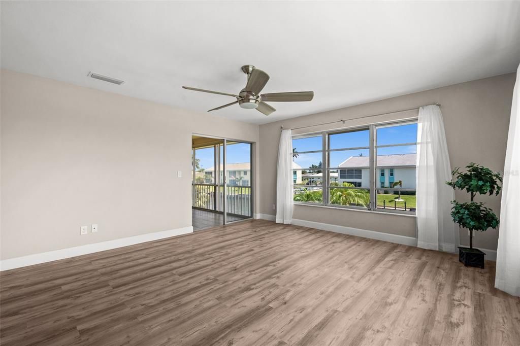 En Venta: $265,000 (3 camas, 2 baños, 1623 Pies cuadrados)