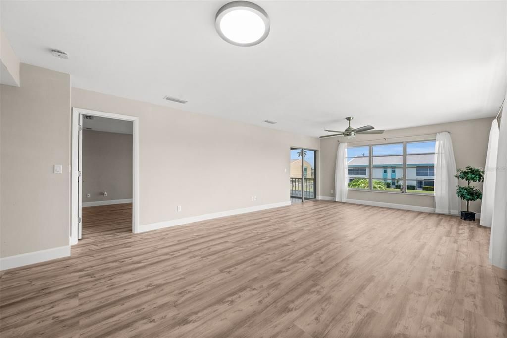 En Venta: $265,000 (3 camas, 2 baños, 1623 Pies cuadrados)