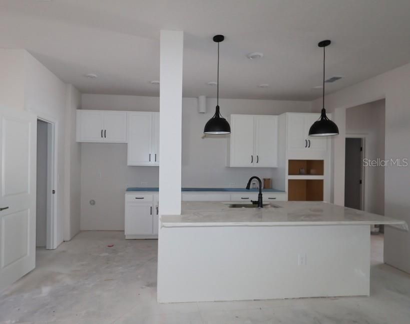 For Sale: $553,725 (4 beds, 3 baths, 2815 Square Feet)