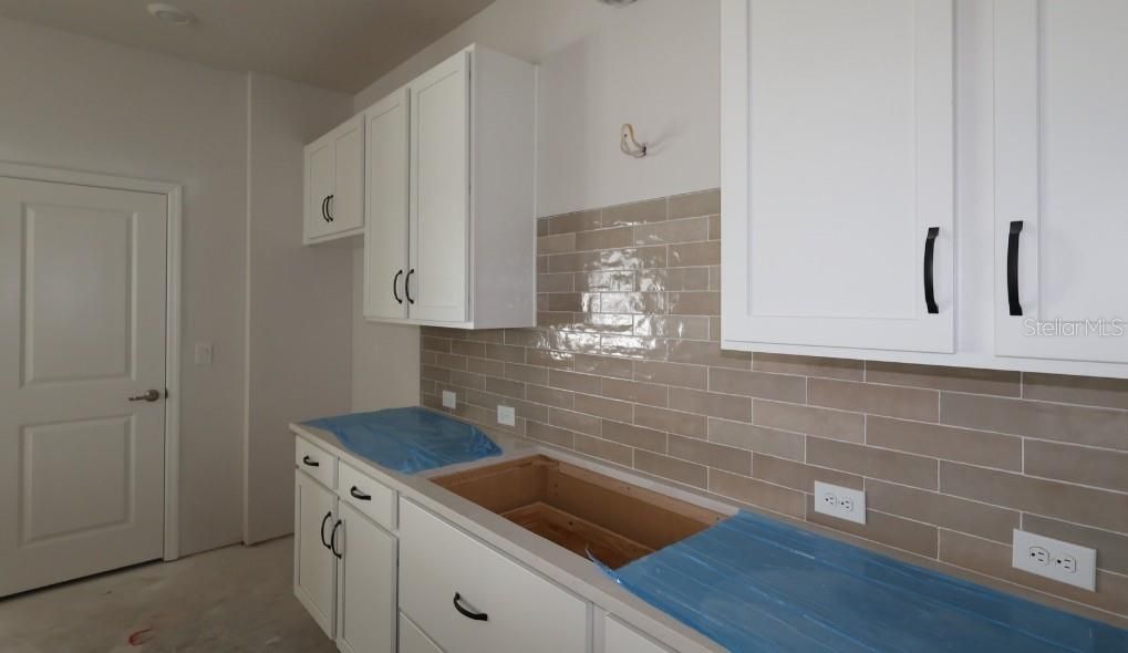 For Sale: $553,725 (4 beds, 3 baths, 2815 Square Feet)