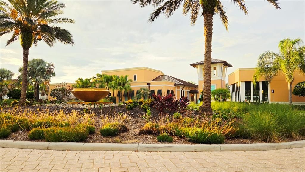 For Sale: $479,999 (6 beds, 4 baths, 2987 Square Feet)