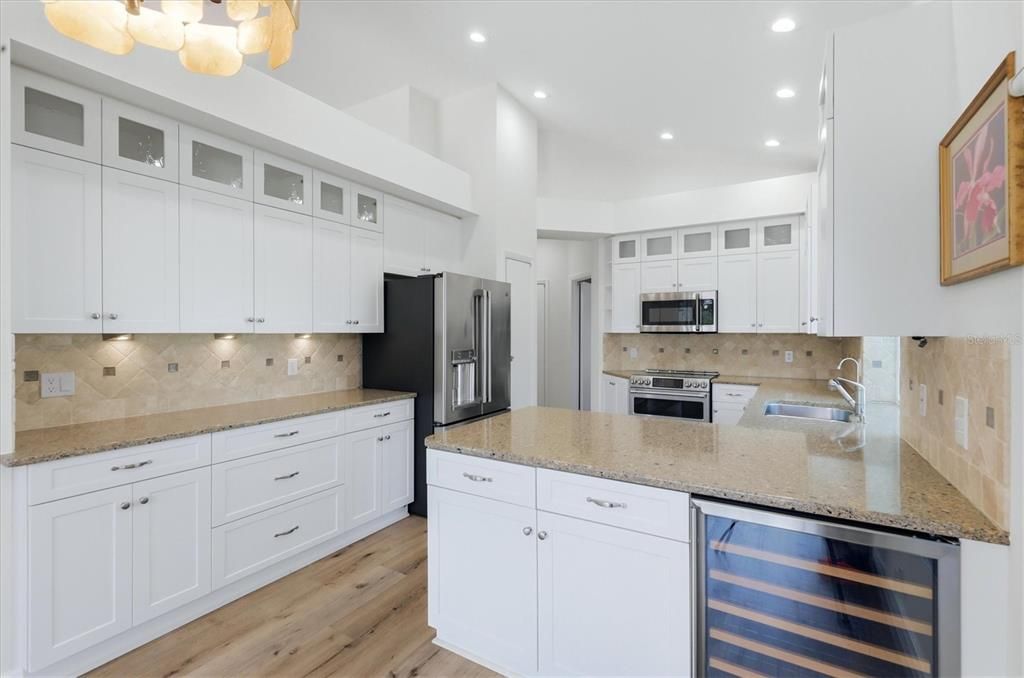 For Sale: $659,990 (3 beds, 2 baths, 1708 Square Feet)