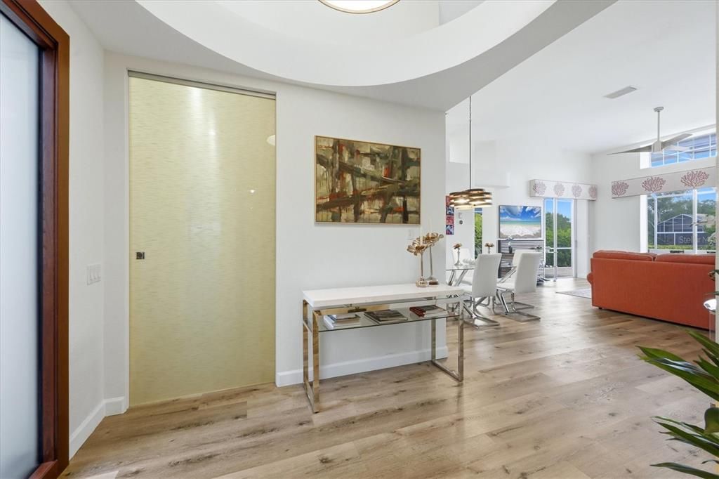 For Sale: $659,990 (3 beds, 2 baths, 1708 Square Feet)