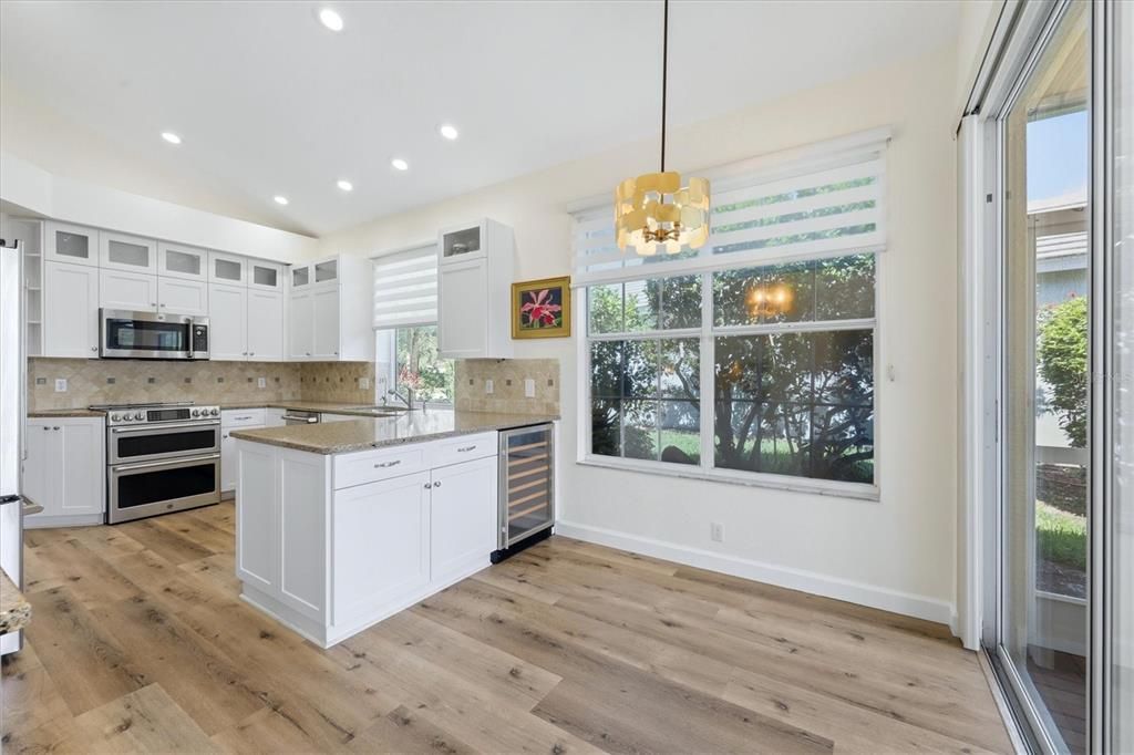 For Sale: $659,990 (3 beds, 2 baths, 1708 Square Feet)