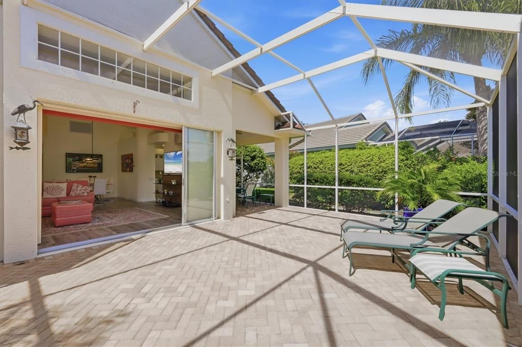 For Sale: $659,990 (3 beds, 2 baths, 1708 Square Feet)