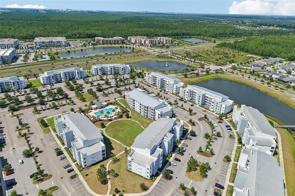 На продажу: $300,000 (2 спален, 2 ванн, 1196 Квадратных фут)