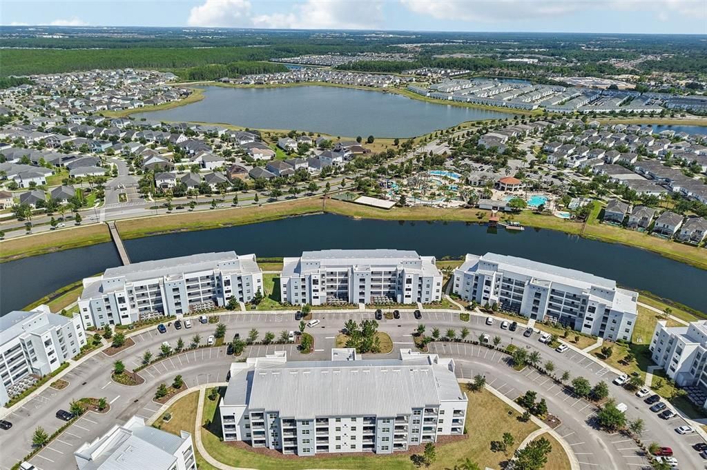На продажу: $300,000 (2 спален, 2 ванн, 1196 Квадратных фут)