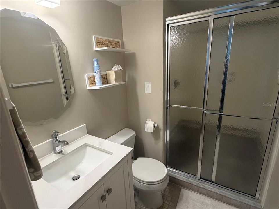 For Rent: $4,900 (2 beds, 2 baths, 847 Square Feet)