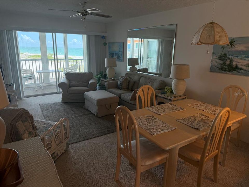 For Rent: $4,900 (2 beds, 2 baths, 847 Square Feet)