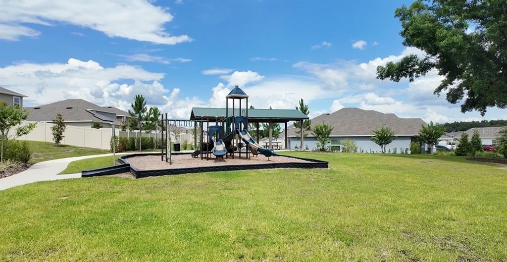 待售: $75,000 (0.16 acres)