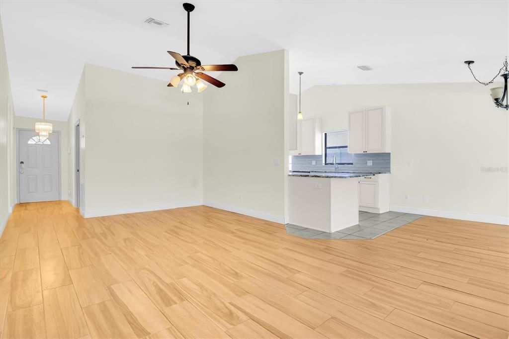 For Rent: $3,250 (3 beds, 2 baths, 1513 Square Feet)
