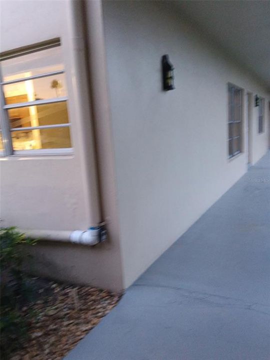 For Sale: $89,990 (2 beds, 2 baths, 1000 Square Feet)