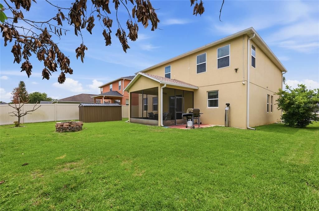 For Sale: $415,000 (4 beds, 2 baths, 2809 Square Feet)