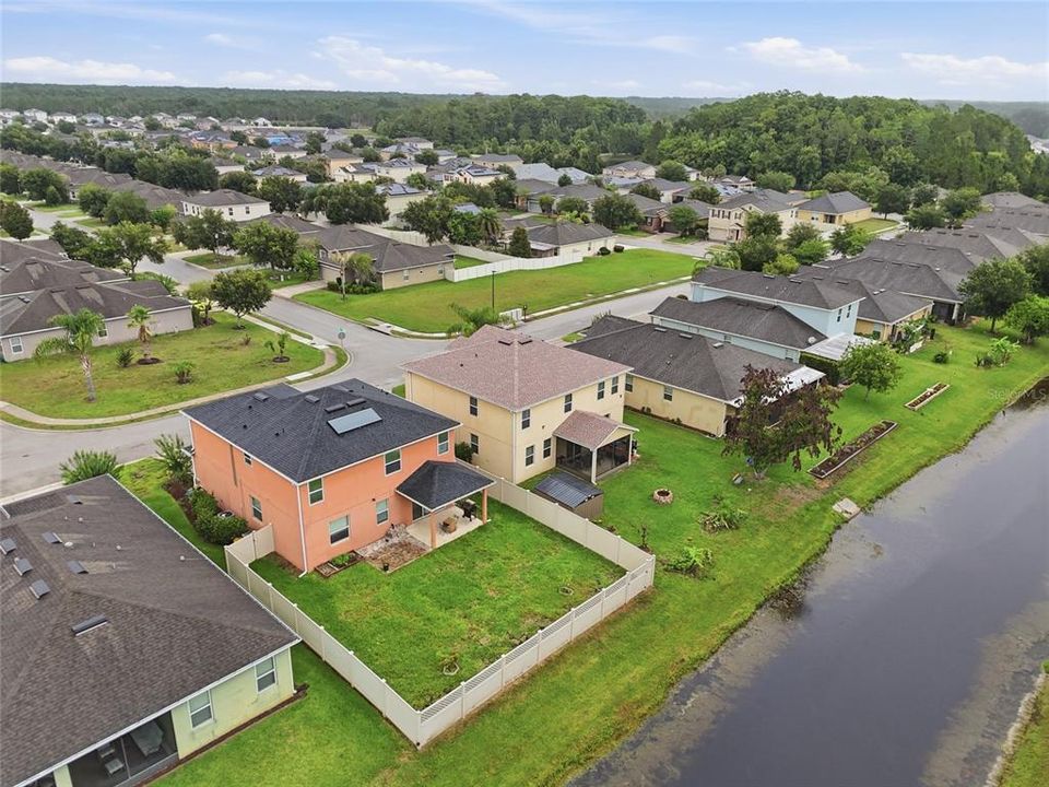 For Sale: $415,000 (4 beds, 2 baths, 2809 Square Feet)