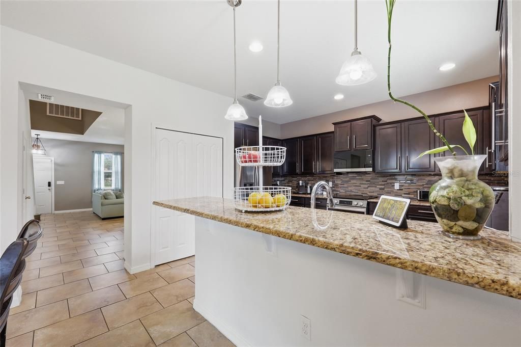 For Sale: $415,000 (4 beds, 2 baths, 2809 Square Feet)