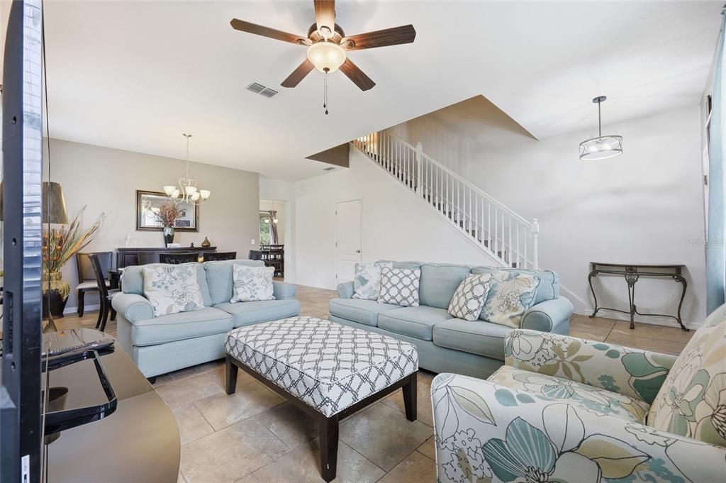 For Sale: $415,000 (4 beds, 2 baths, 2809 Square Feet)
