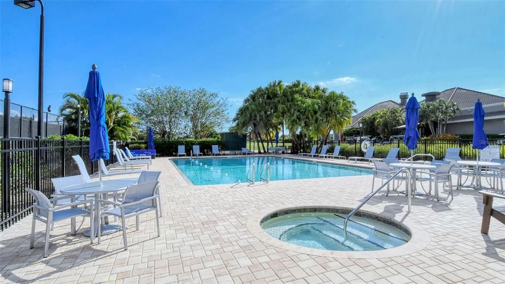 For Sale: $249,000 (2 beds, 2 baths, 1230 Square Feet)