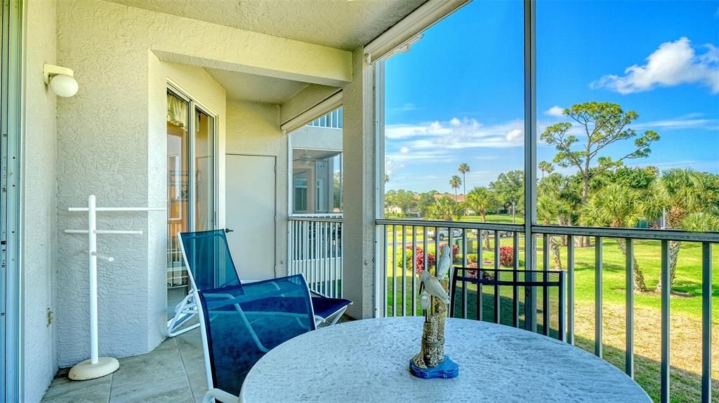 For Sale: $249,000 (2 beds, 2 baths, 1230 Square Feet)