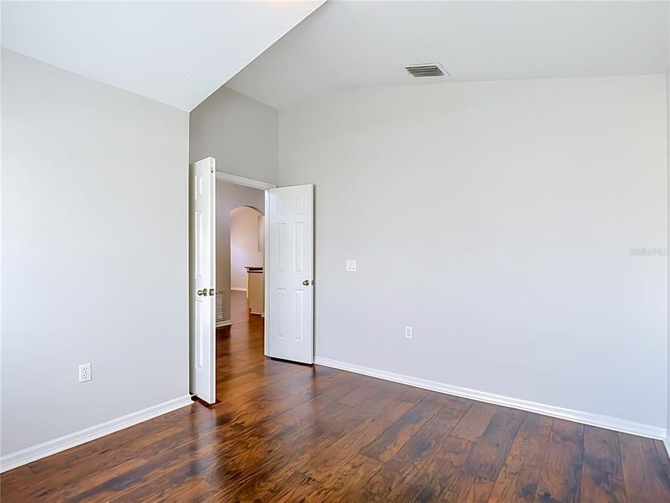 En Venta: $365,000 (3 camas, 2 baños, 1759 Pies cuadrados)