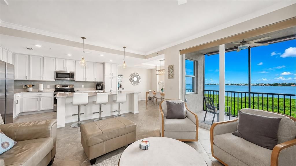 For Sale: $395,000 (2 beds, 2 baths, 1151 Square Feet)