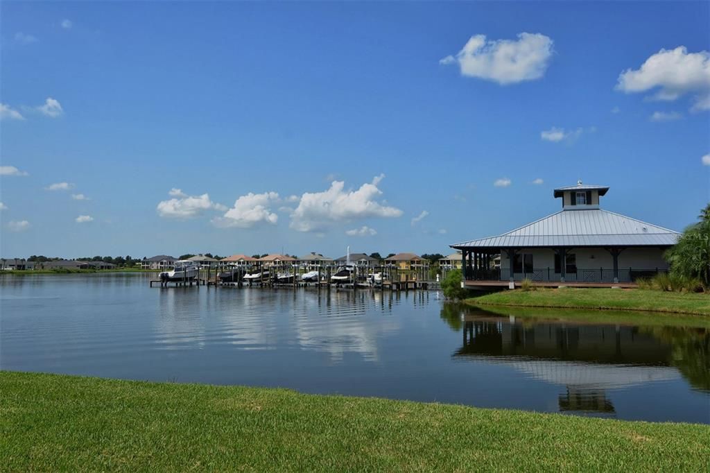 For Sale: $395,000 (2 beds, 2 baths, 1151 Square Feet)