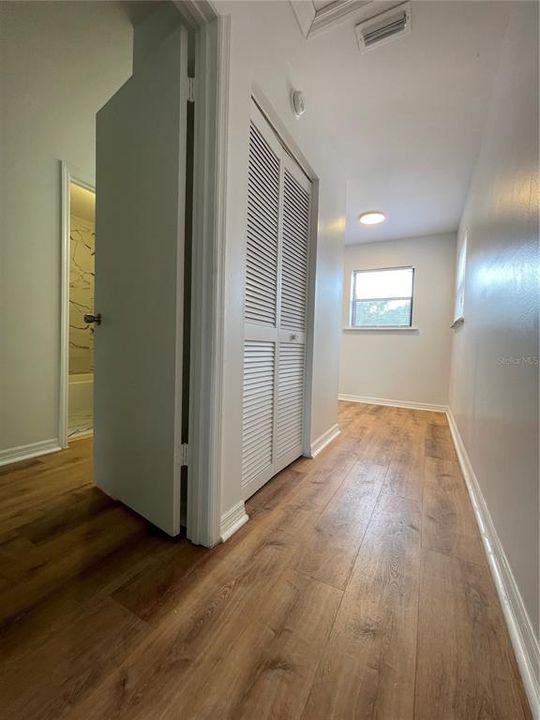 For Rent: $1,600 (3 beds, 2 baths, 1199 Square Feet)