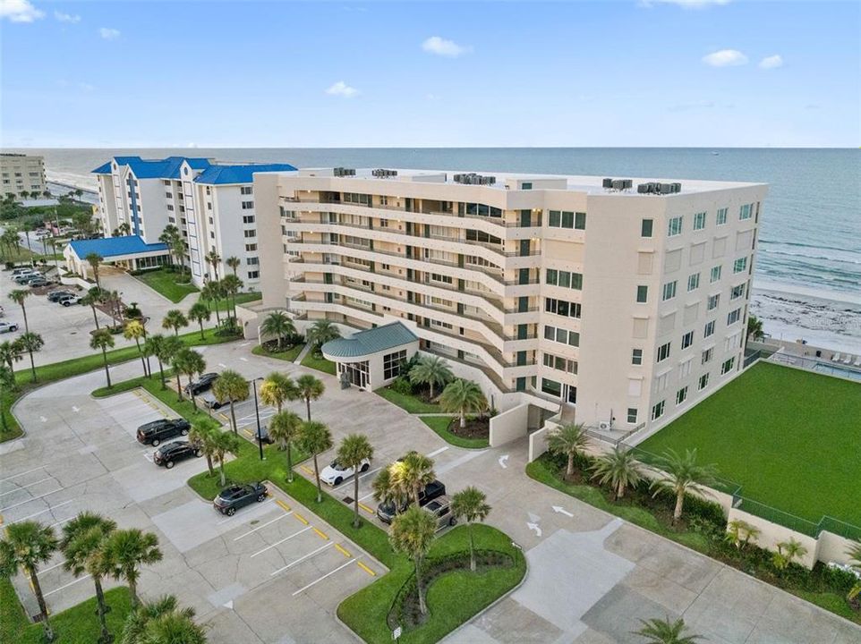 En Venta: $615,000 (2 camas, 2 baños, 1395 Pies cuadrados)