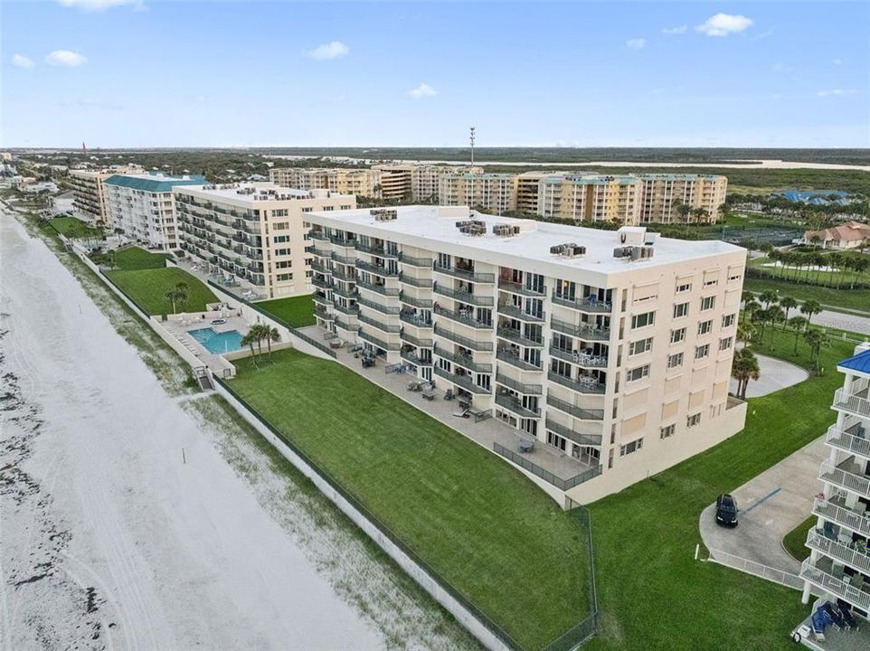 En Venta: $615,000 (2 camas, 2 baños, 1395 Pies cuadrados)