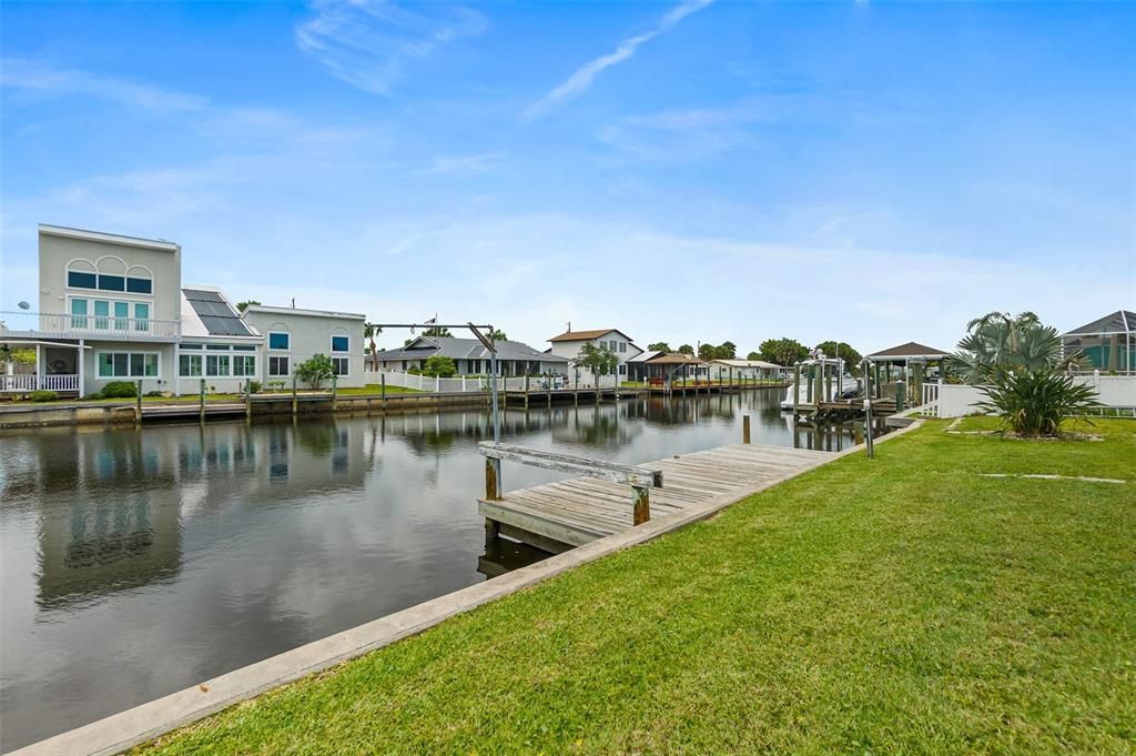 For Sale: $709,000 (3 beds, 2 baths, 1717 Square Feet)