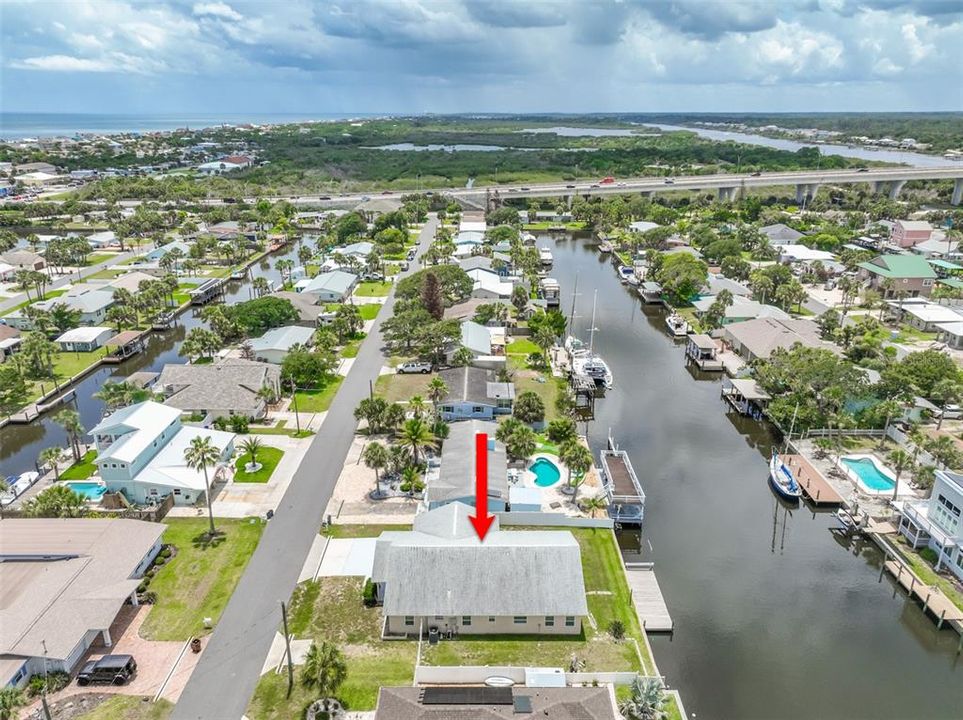 For Sale: $709,000 (3 beds, 2 baths, 1717 Square Feet)