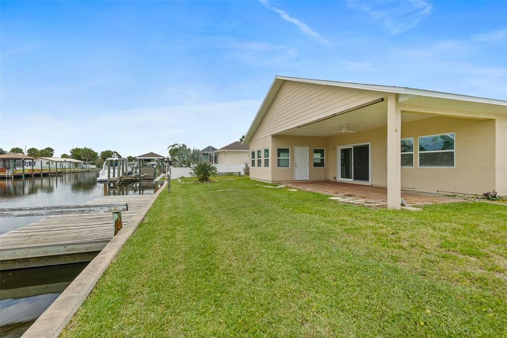 For Sale: $709,000 (3 beds, 2 baths, 1717 Square Feet)